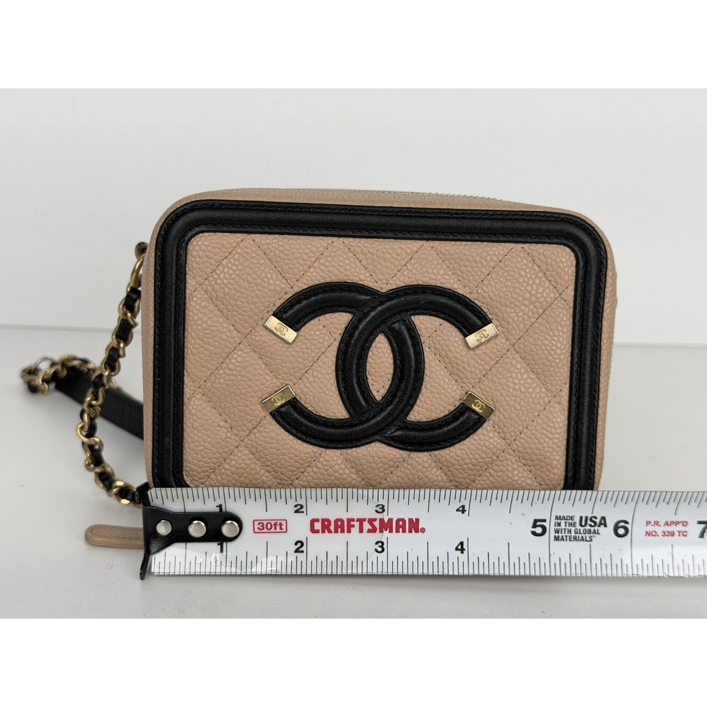 Chanel Filigree Vanity Mini Clutch Quilted Caviar Leather 2018-2019 D9