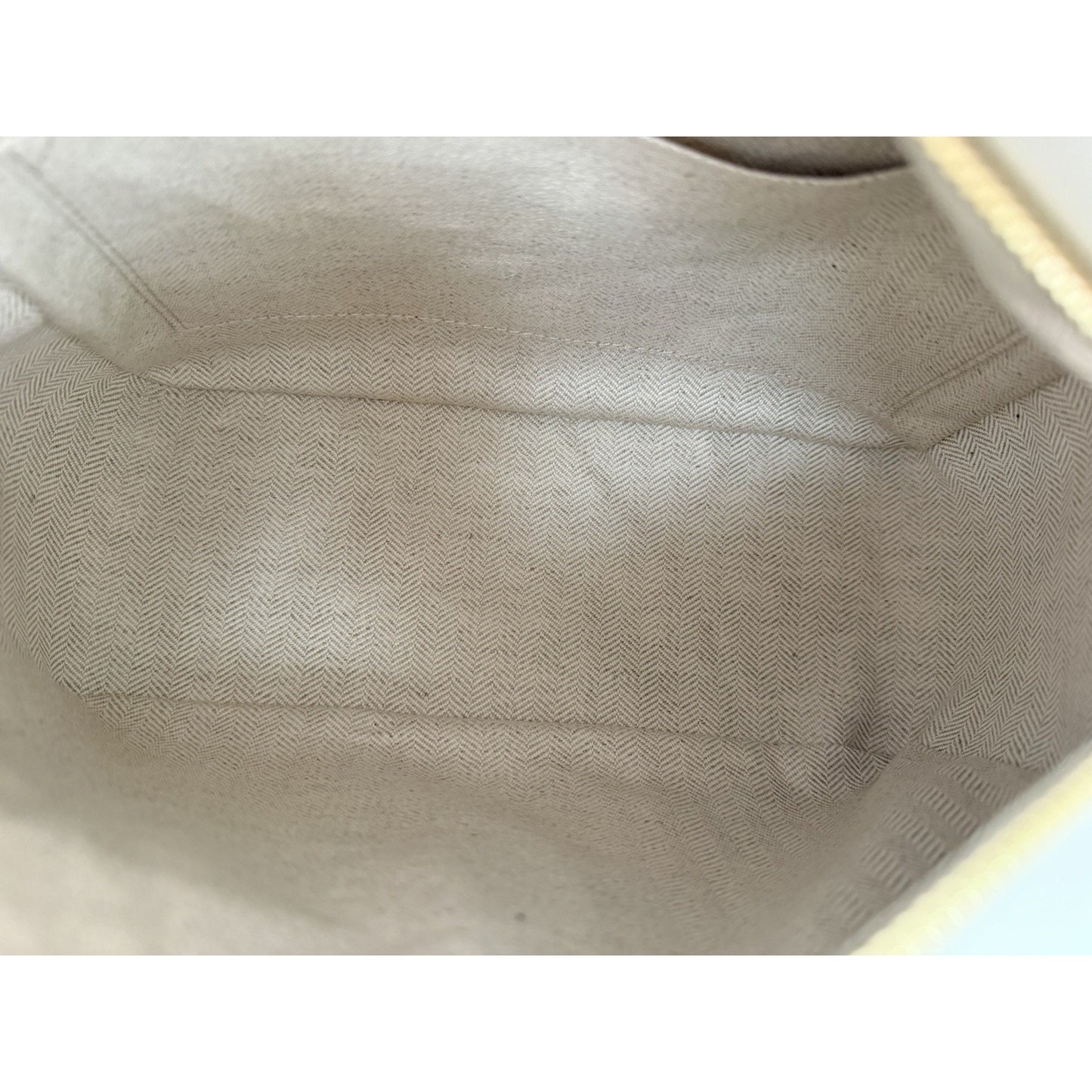 LOEWE Puzzle Edge Shoulder Bag Small in Beige and White Calfskin Leather F3
