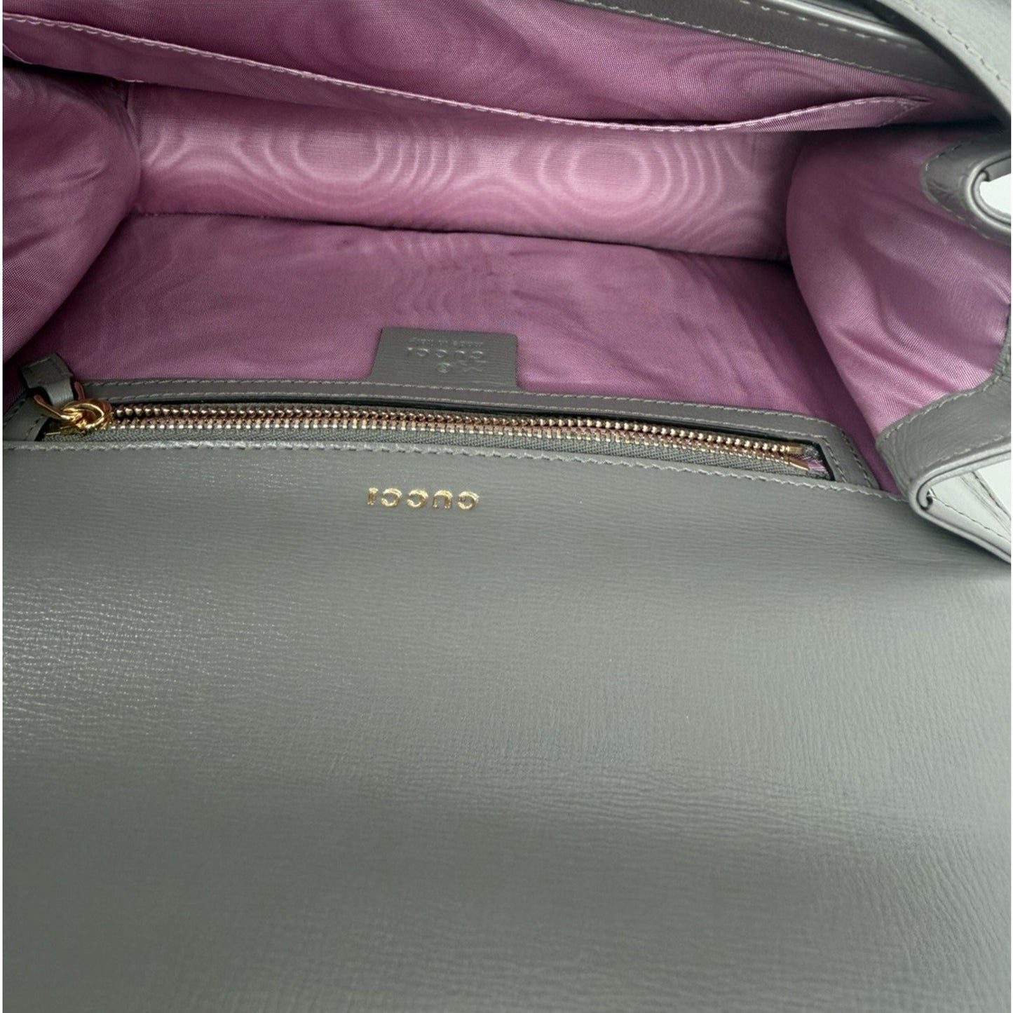 Gucci GG Ring Shoulder Bag Small Light Grey Smooth Leather Interlocking S18