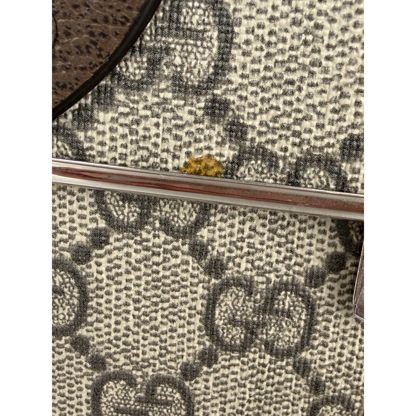 Gucci x Globe-Trotter Beauty Case Bag Brown GG Supreme Canvas Bamboo Handle B-6