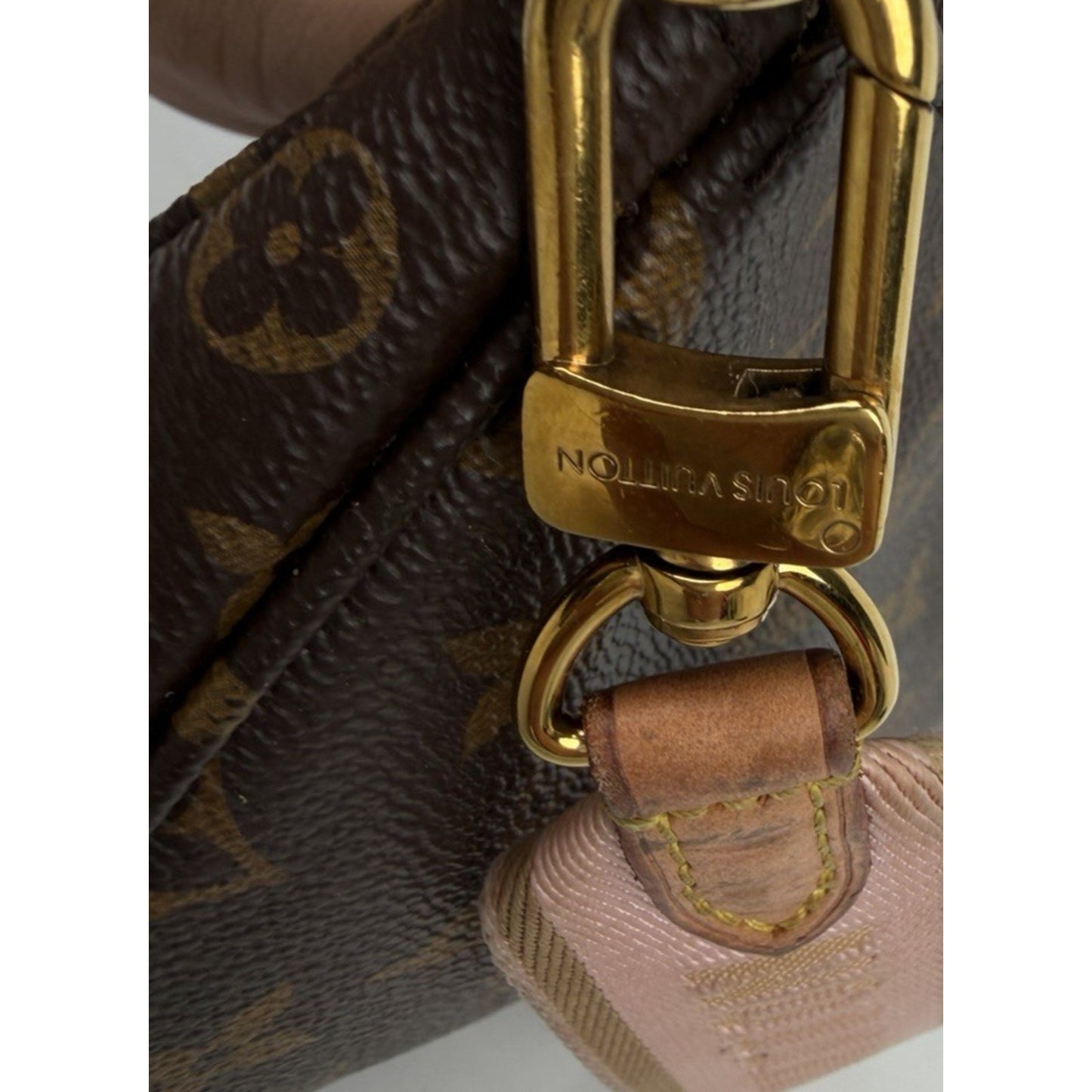 Louis Vuitton Multi Pochette Accessoires Bag in Brown Coated Canvas NFC S-08