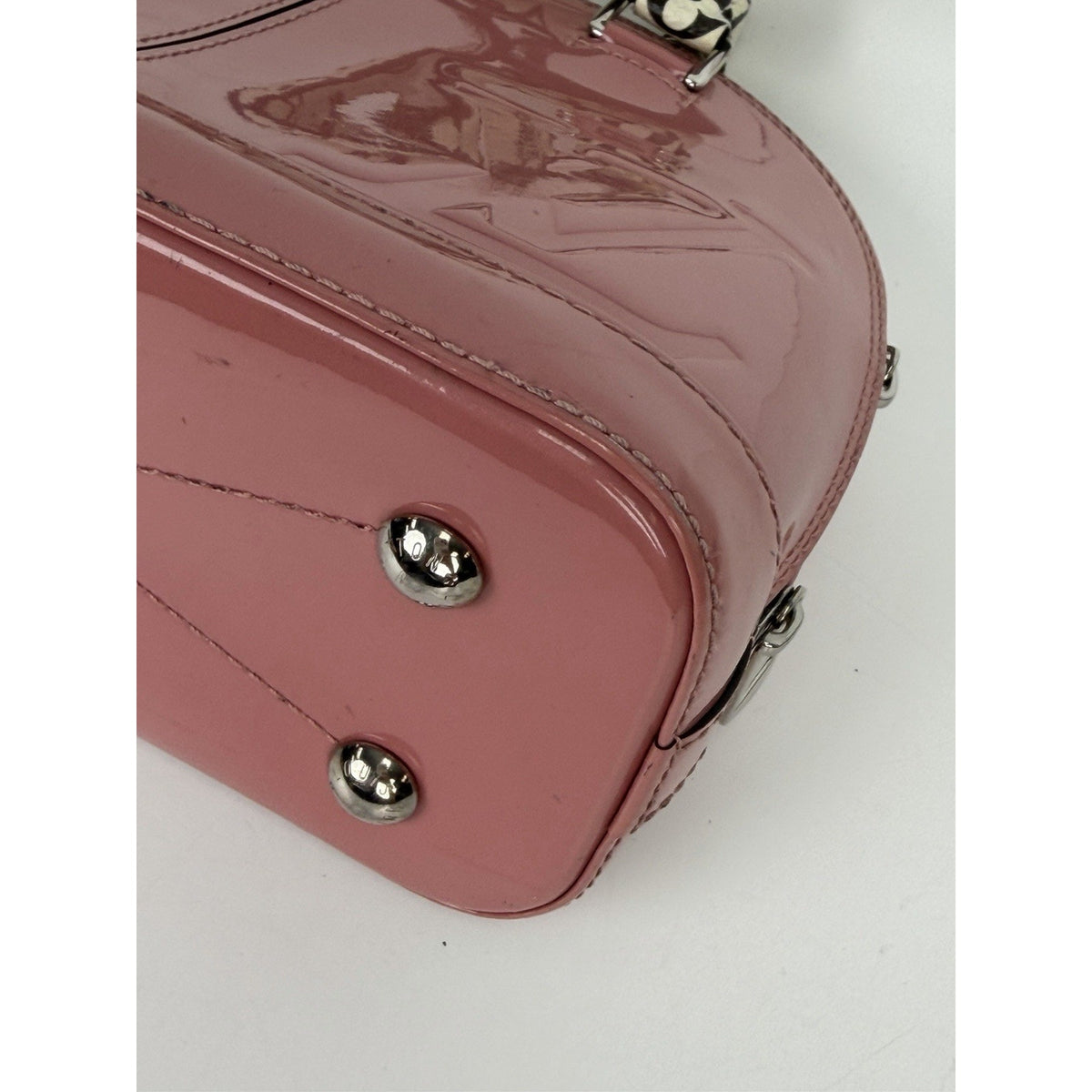Louis Vuitton Alma BB Small Handbag in Vernis Miroir Pink Patent Leather 2017