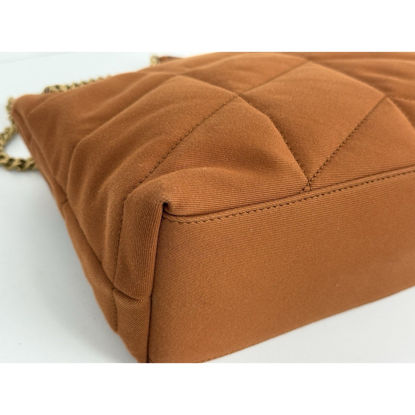 Saint Laurent Loulou Small Shoulder Bag in Celosia Orange Quilted Fabric (2024)