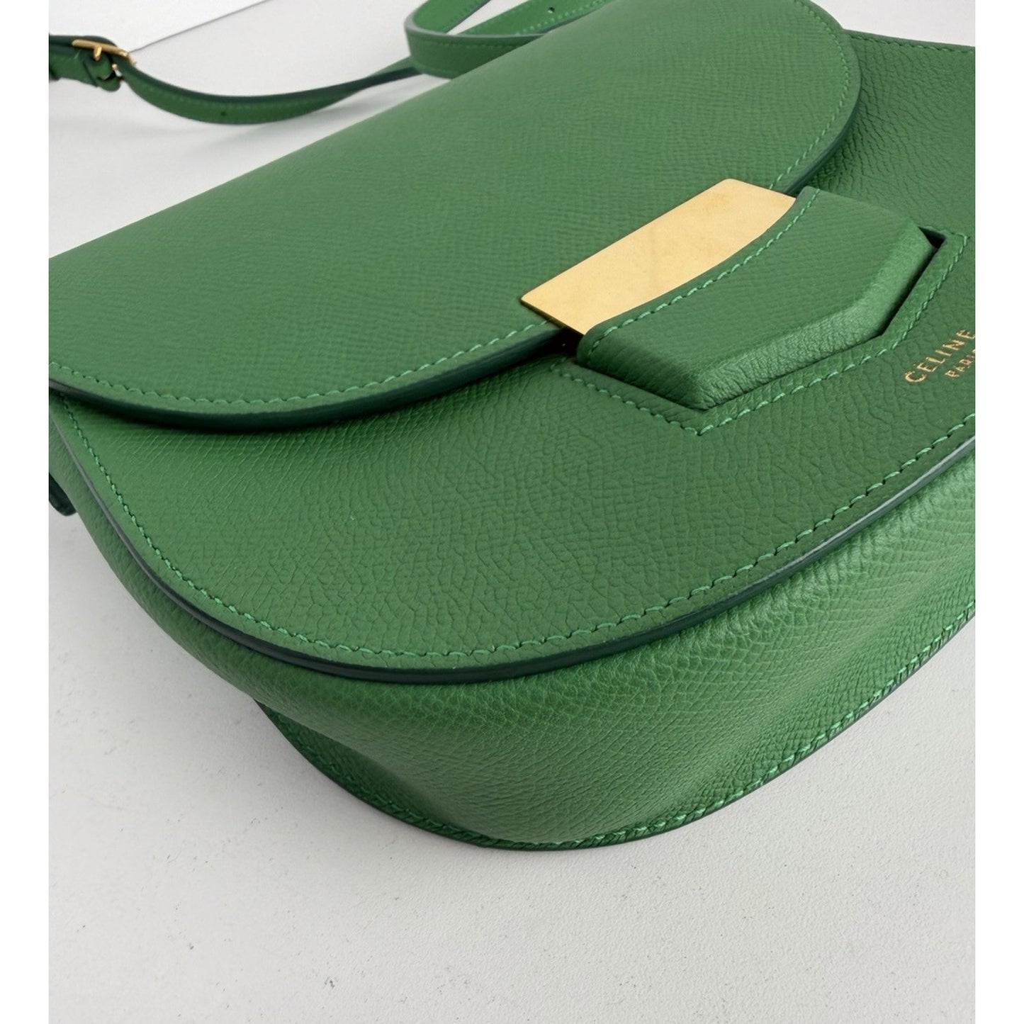 Celine by Phoebe Philo Trotteur Small Crossbody Bag in Grainy Green Leather S-08