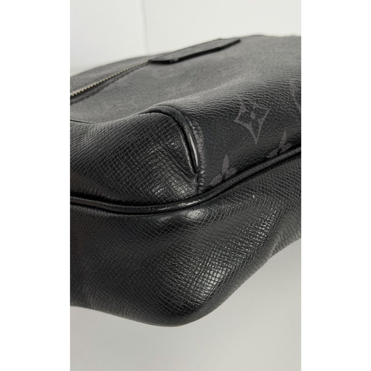 Louis Vuitton Monogram Eclipse Taigarama Outdoor Messenger Bag in Black S-05