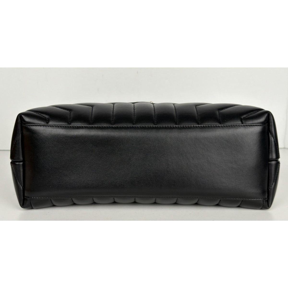 Saint Laurent Medium Loulou Matelasse Leather Shoulder Bag in Black C-5