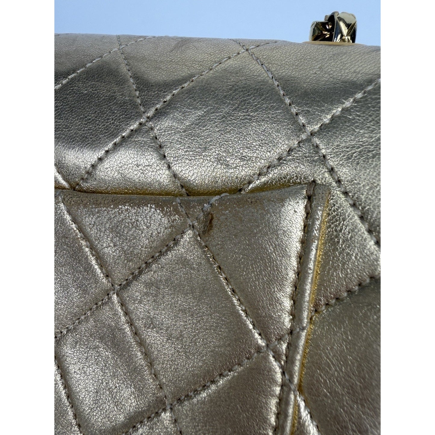 Chanel Vintage Matelasse Turn Lock Chain Shoulder Bag Gold Lambskin 1989-1991