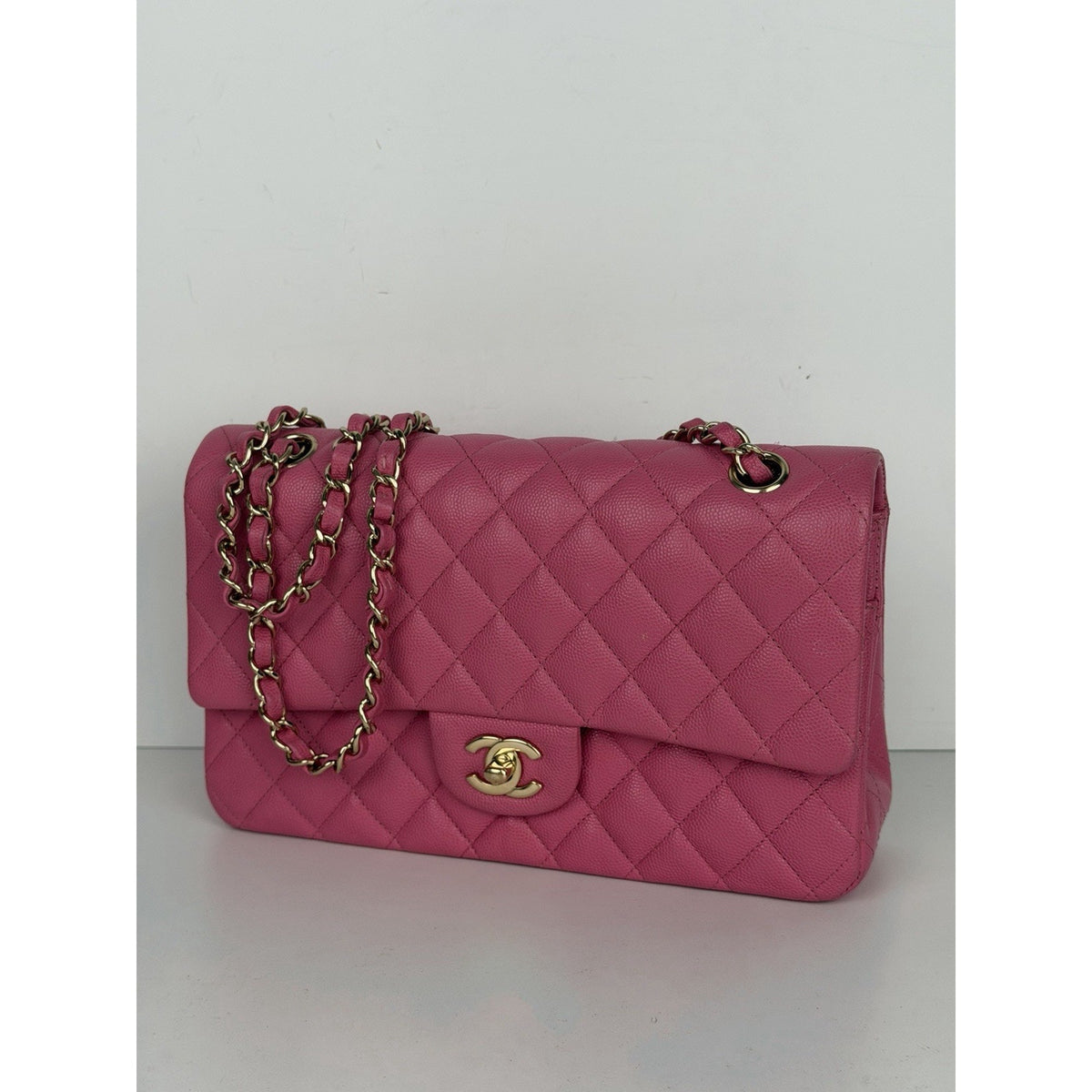 Chanel Classic Double Flap Shoulder Bag Medium in Pink Caviar Leather 2019 YE-1