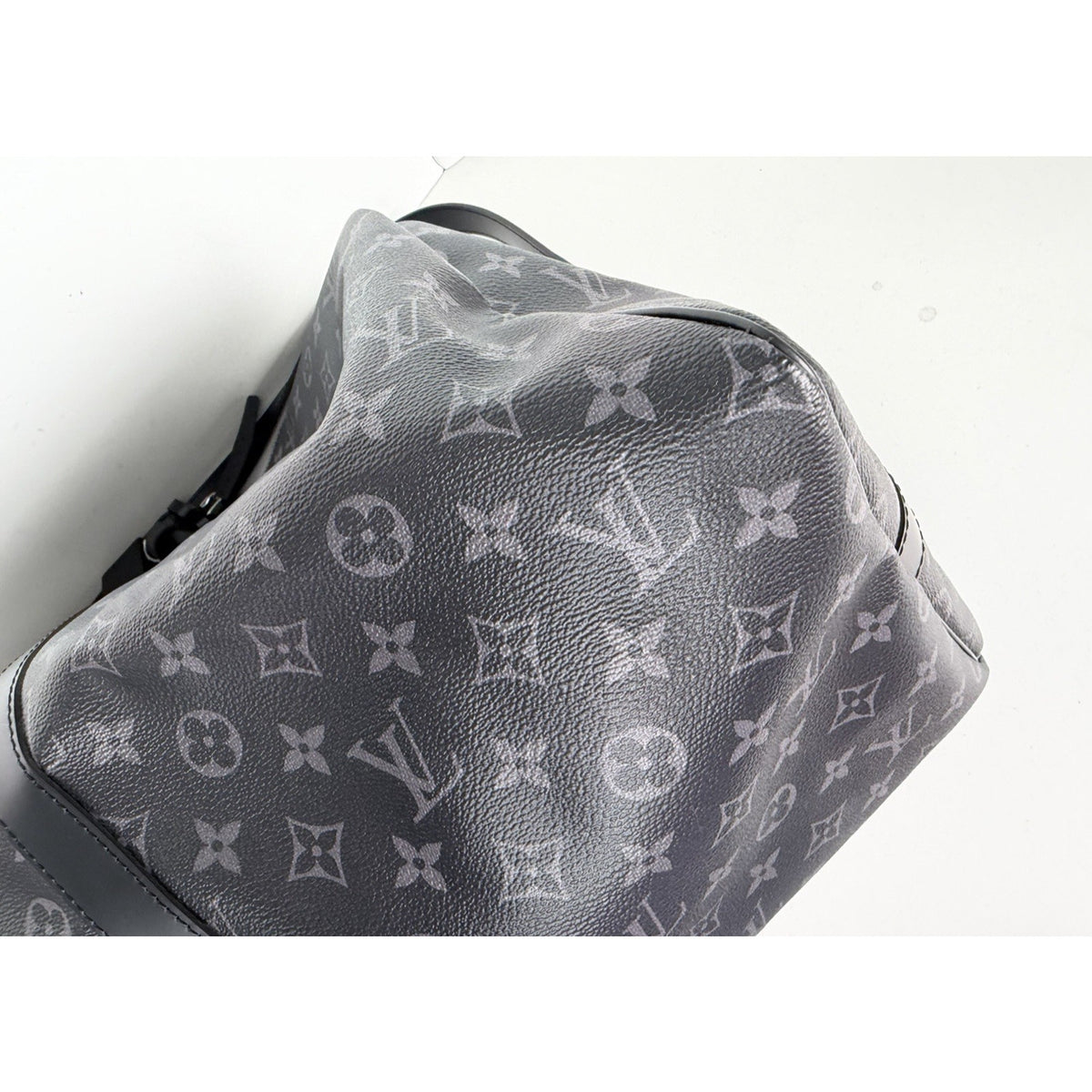 Louis Vuitton Keepall Bandouliere 55 Duffle Bag in Black Coated Canvas NFC E2