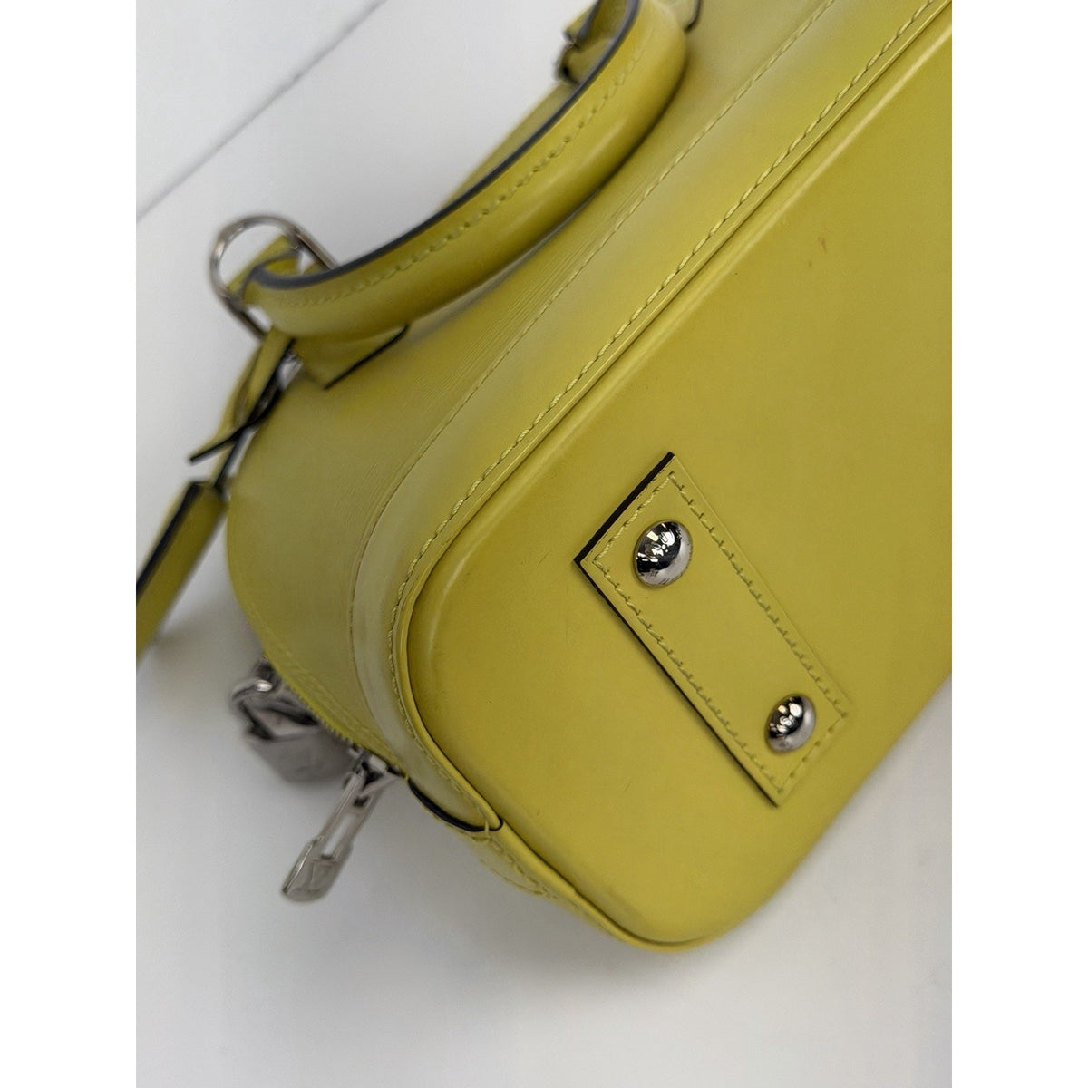 Louis Vuitton Alma BB Handbag in Yellow Epi Leather Silver-T Hardware 2014 S21
