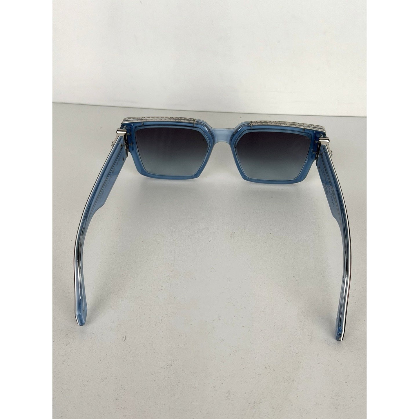 Louis Vuitton 1.1 Millionaires Surfin' Monogram Sunglasses in Blue Tortoiseshell