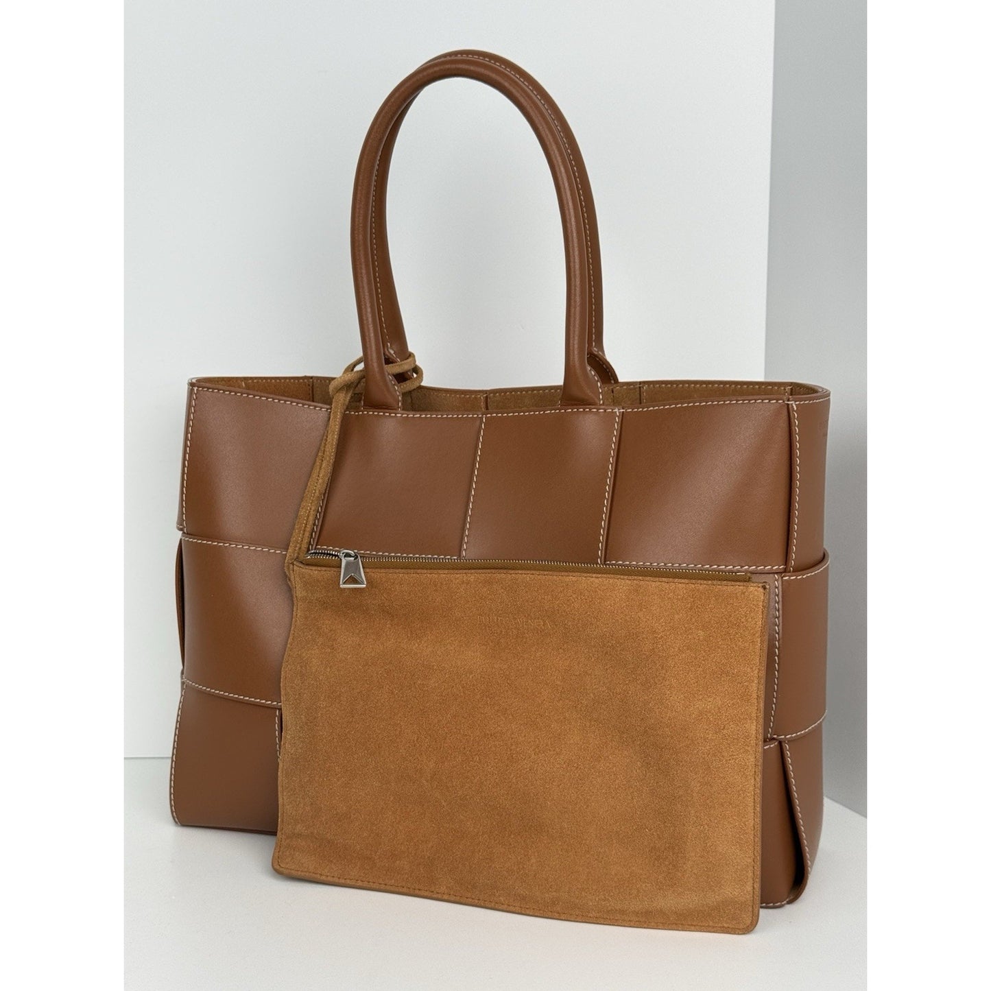 Bottega Veneta Nappa Maxi Intrecciato Men’s Arco Tote in Wood