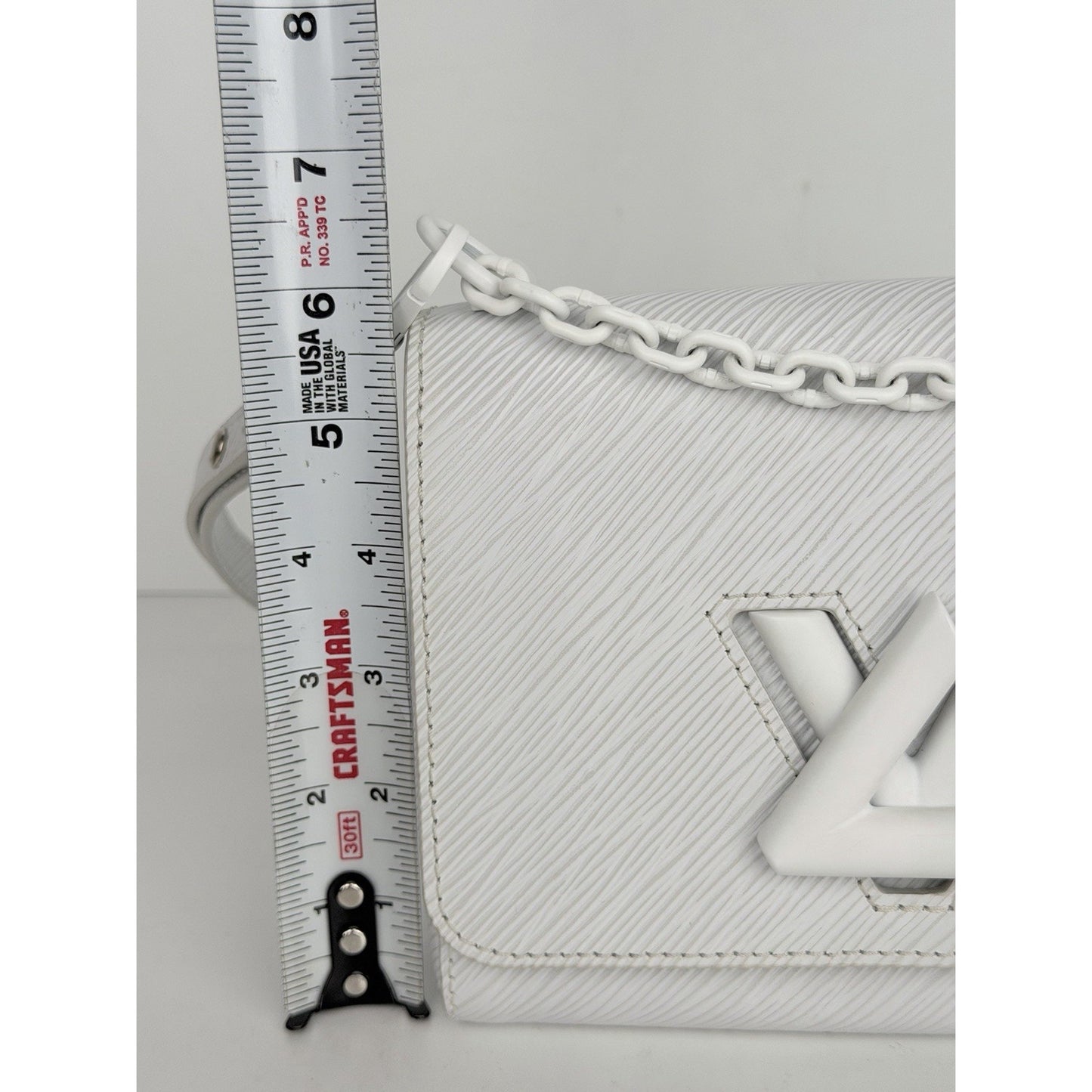 Louis Vuitton Twist PM Shoulder Bag in White Epi Leather 2020 D3