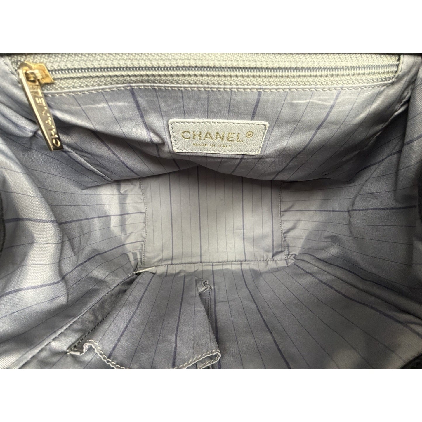 Chanel Mademoiselle Kelly Flap Bag in Black Quilted Patent Leather 2009 B5