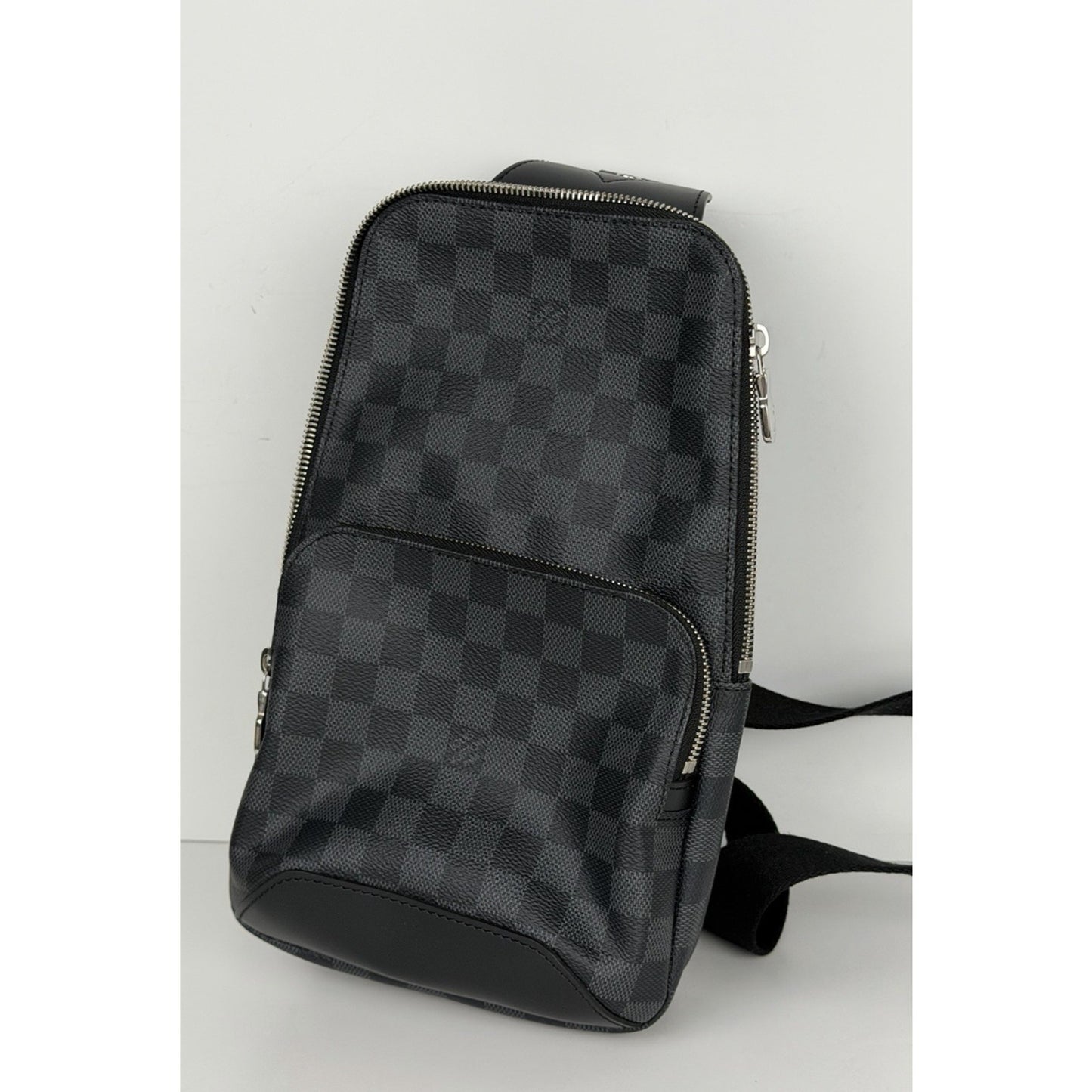 Louis Vuitton Avenue Sling Bag Damier Graphite Coated Canvas Pattern NFC E3