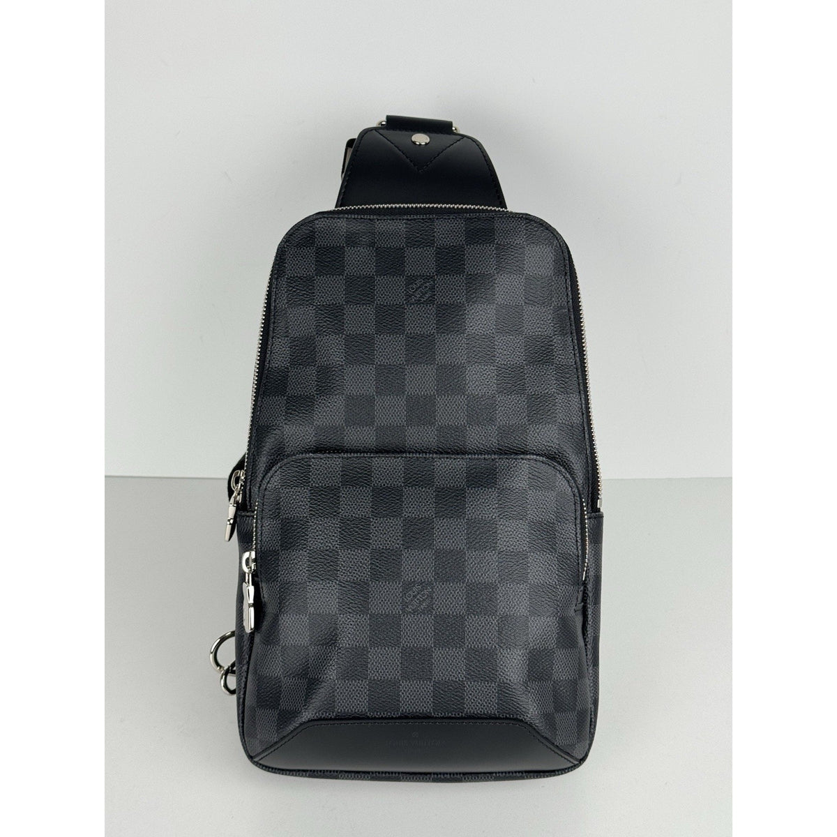 Louis Vuitton Avenue Sling Bag Damier Graphite Canvas D-2