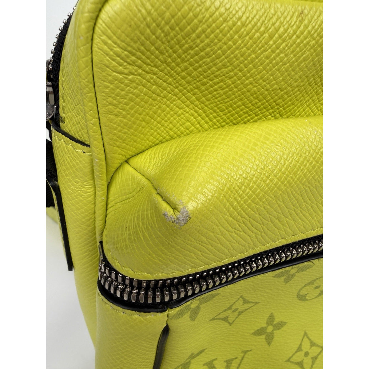 Louis Vuitton Taigarama Messenger Bag Taiga Leather Coated Canvas 2019 S11