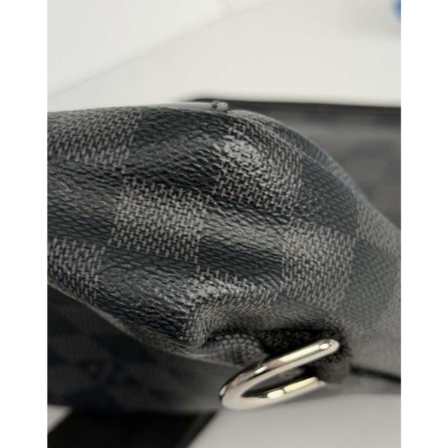 Louis Vuitton Avenue Sling Bag in Damier Graphite Coated Canvas S-05