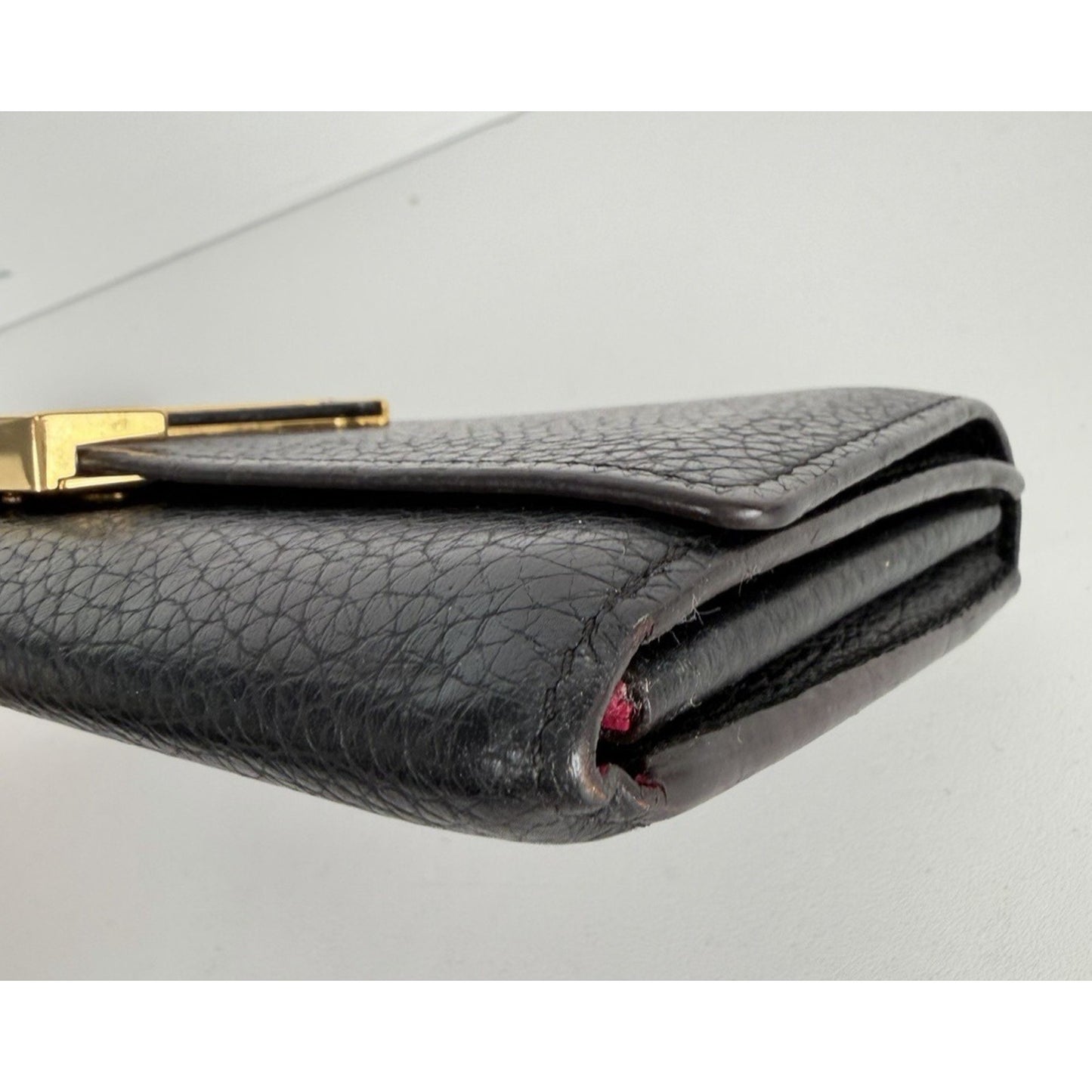 Louis Vuitton Capucines Wallet in Black Taurillon Leather 2019