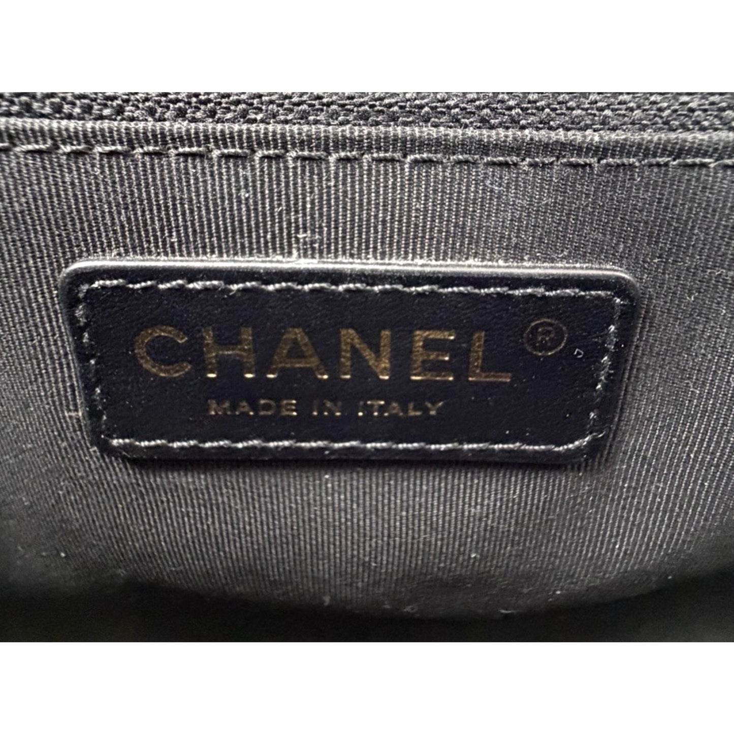 Chanel Stitched CC Case Flap Shoulder Bag in Black Calfskin D-6