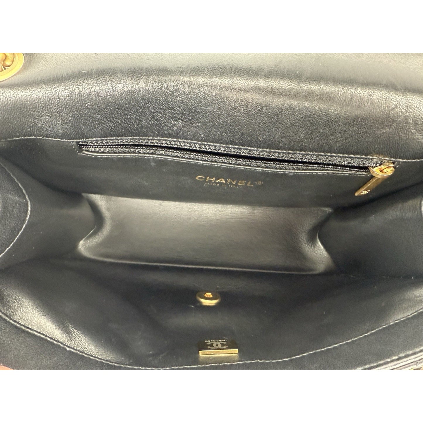 Chanel Timeless Classic Flap Medium Quilted Leather Shoulder Bag Black with Gold