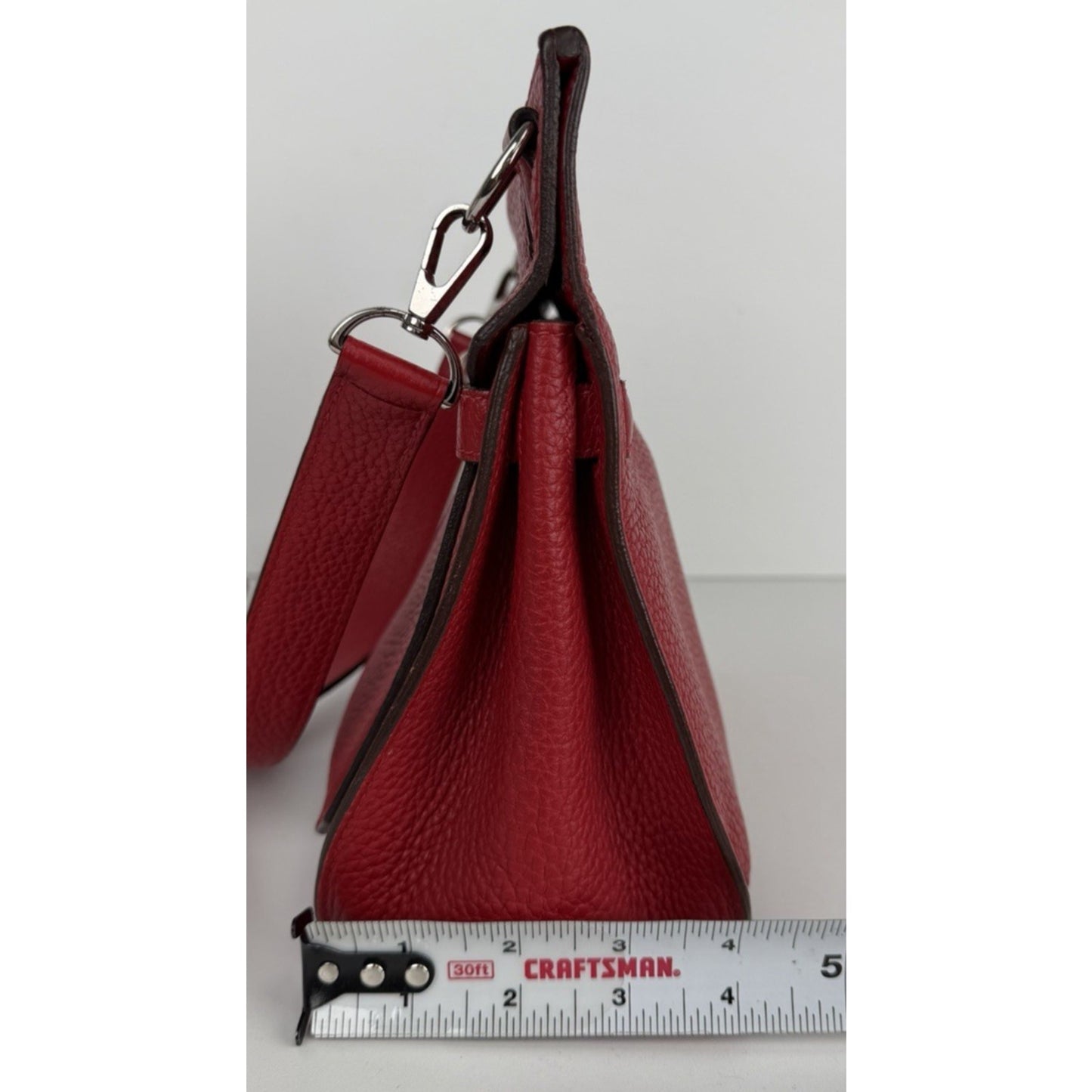 Hermès Jypsiere 28 Messenger Bag in a Rich Red Calfskin Leather 2012 E5