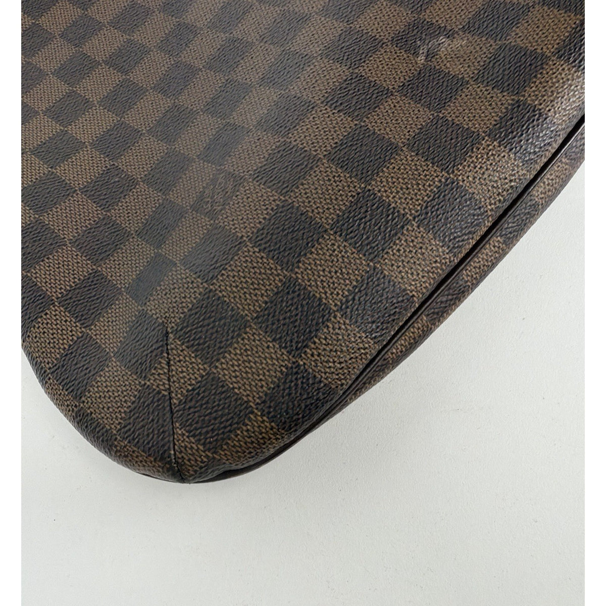 Louis Vuitton Bloomsbury Crossbody Bag PM in Damier Ebene Coated Canvas 2017 S08