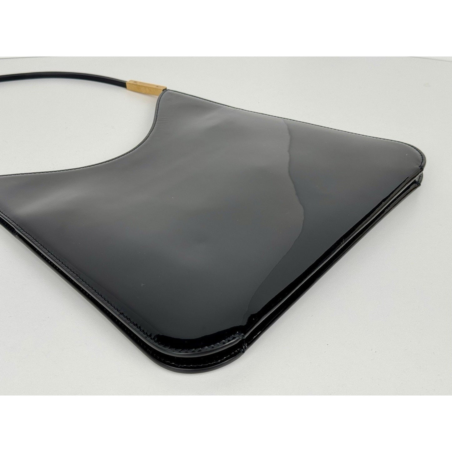 Saint Laurent Sadie Hobo Bag in patent leather