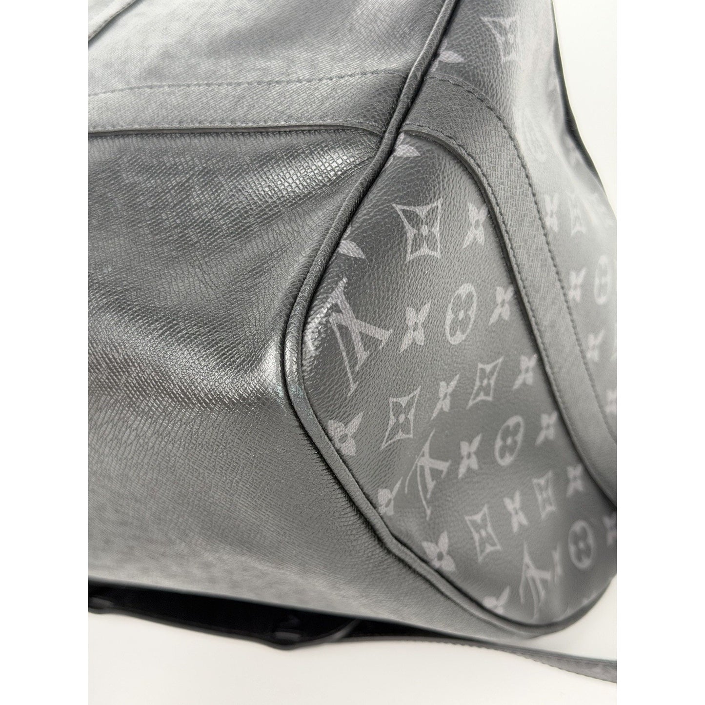 Louis Vuitton Keepall Bandouliere 50 Monogram Eclipse & Black Taiga Leather