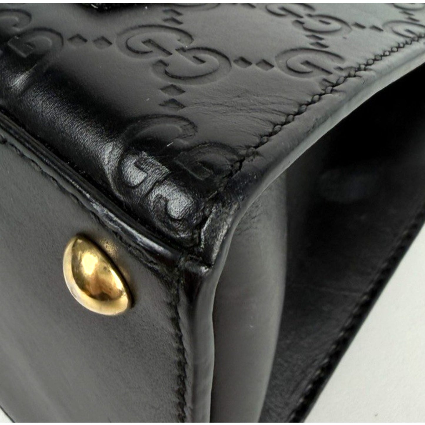 Gucci Padlock Small Bag in Black Embossed GG Leather Top Handle S