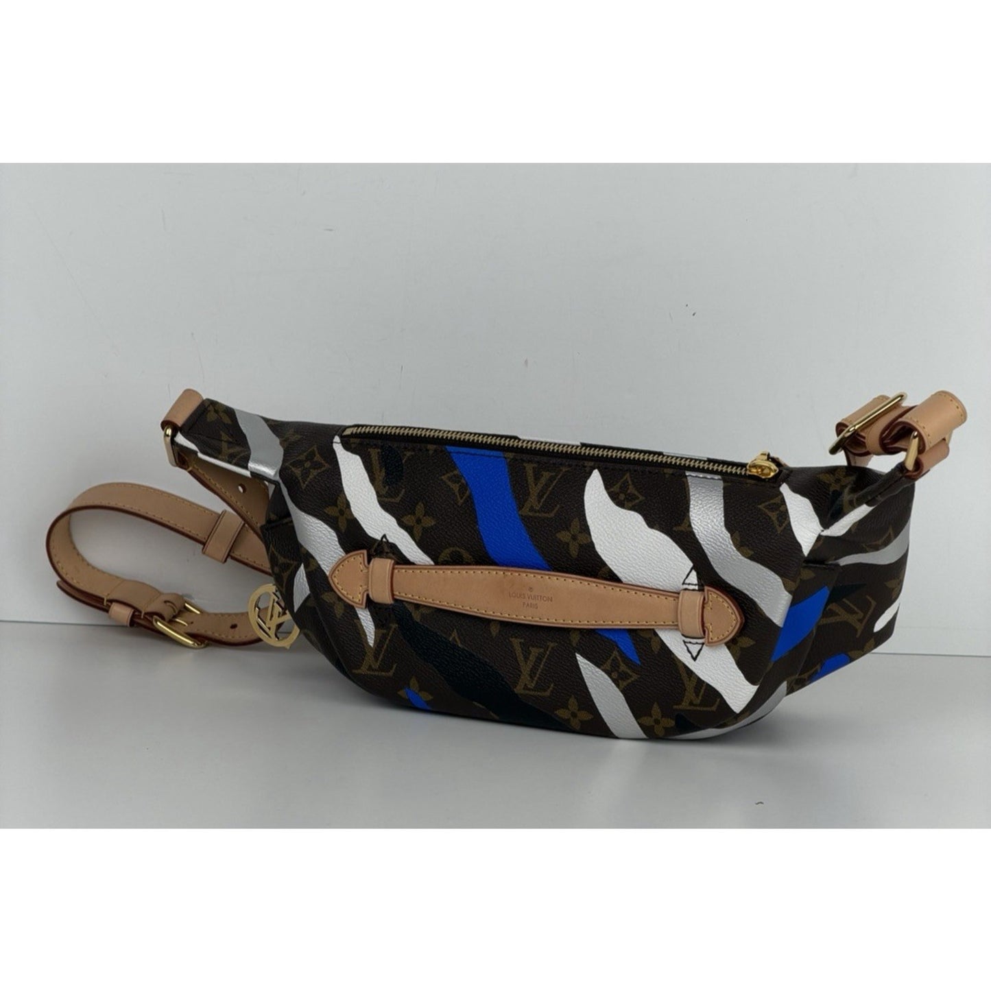 Louis Vuitton x League of Legends Bumbag Monogram Blue&Silver Camouflage 2020 C8