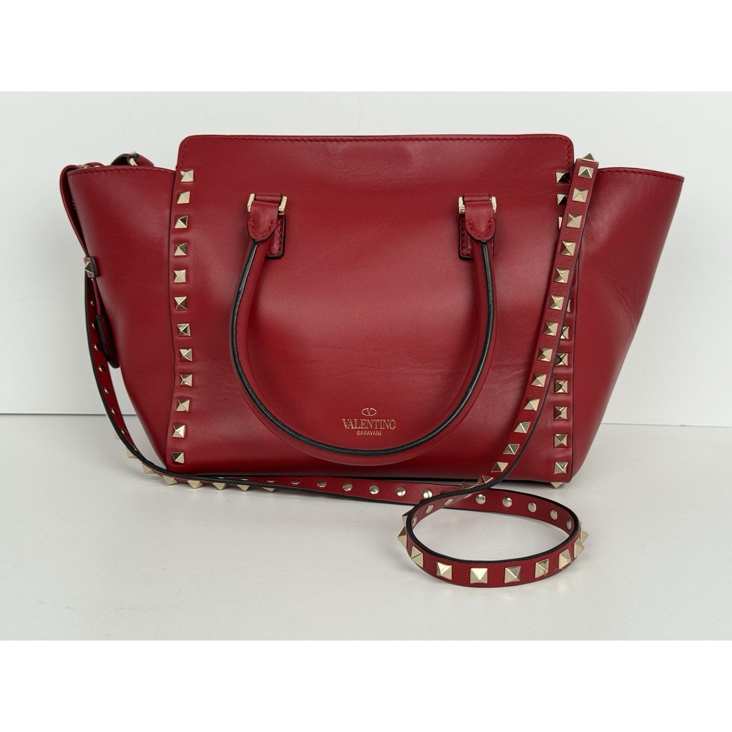 Valentino Garavani Calfskin Rockstud Shoulder Handbag Tote Red