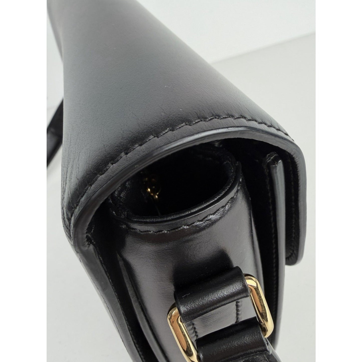 Celine Bag CLASSIQUE TRIOMPHE Medium Black Shiny Calfskin Leather
