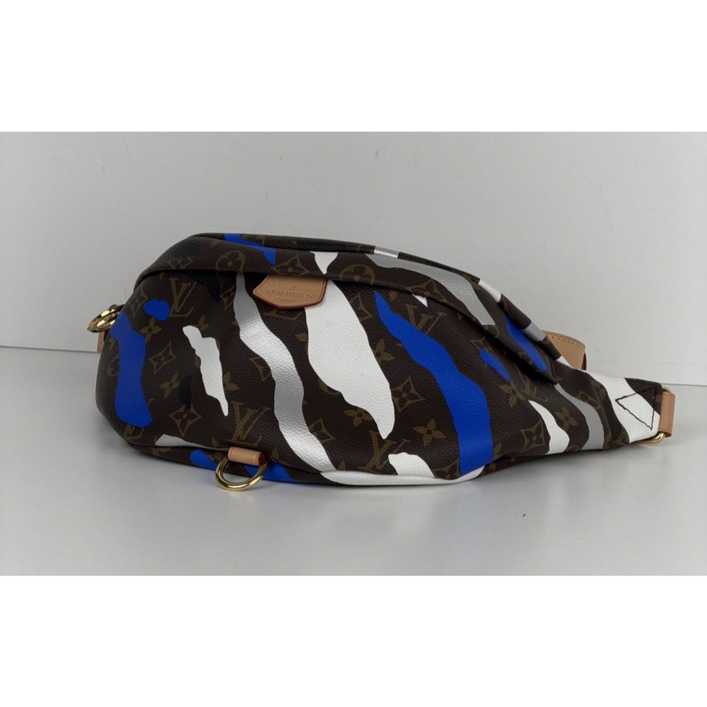 Louis Vuitton x League of Legends Bumbag Monogram Blue&Silver Camouflage 2020 C8
