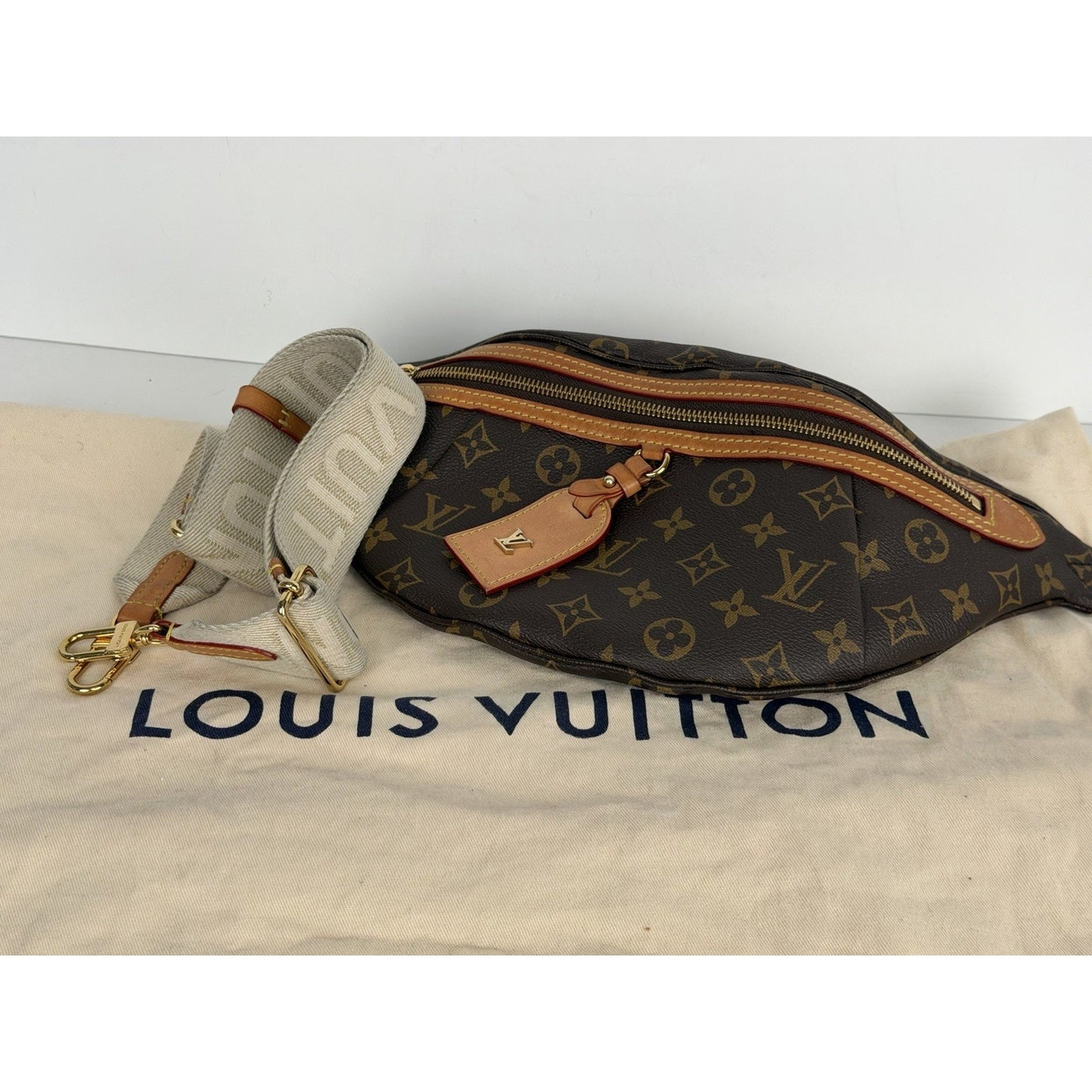 Louis Vuitton High Rise Bumbag in Brown Monogram Coated Canvas NFC D8