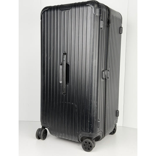 RIMOWA Essential Trunk Plus Lightweight Suitcase in Matte Black