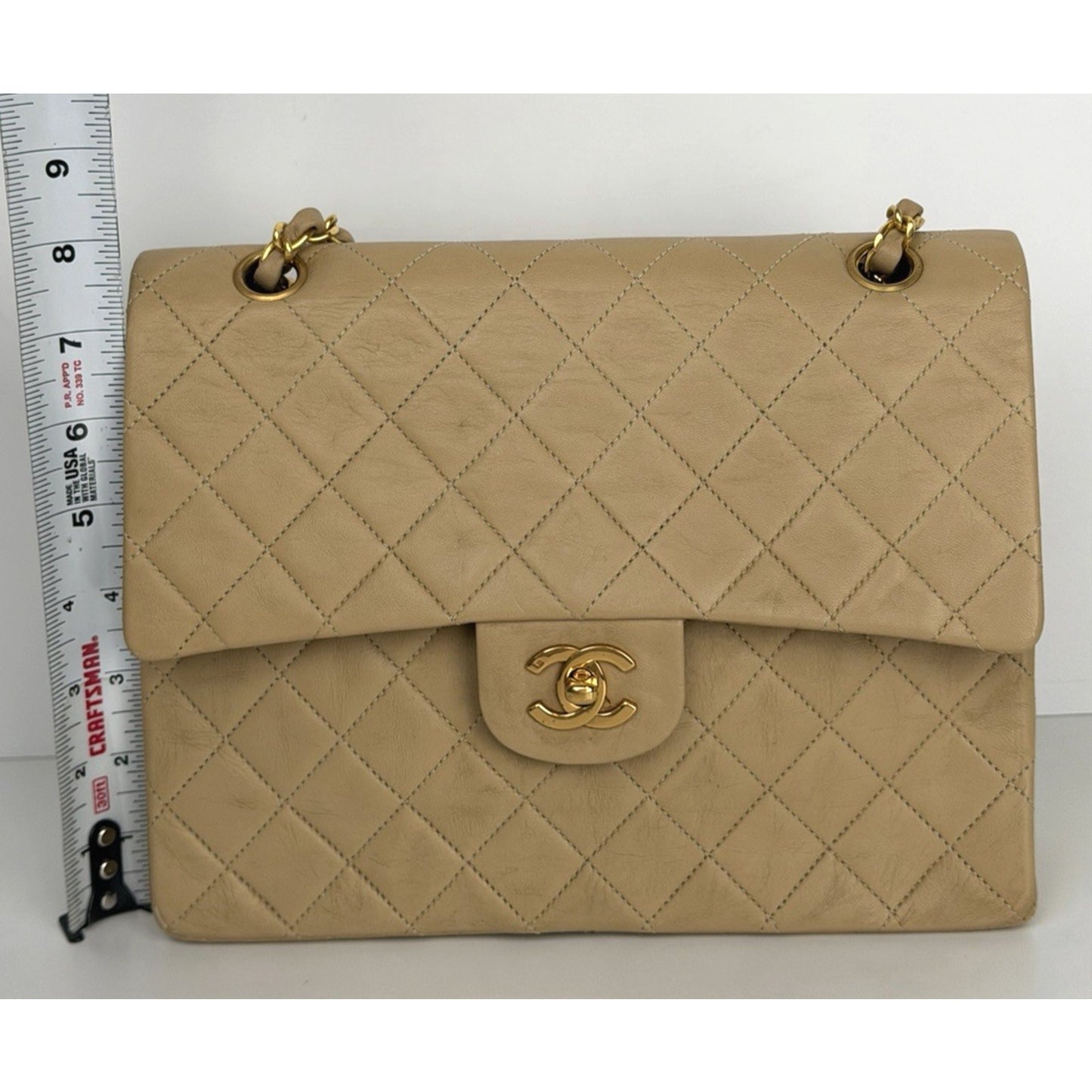Chanel Vintage Medium Classic Flap Bag in Beige Lambskin Leather 1989-1991 F3