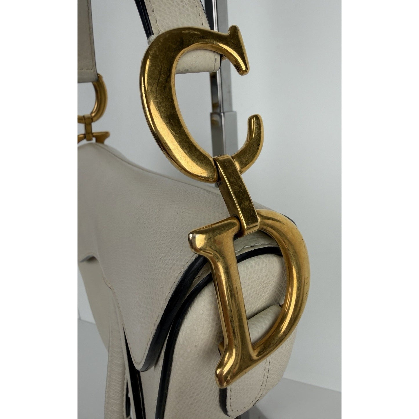 Christian Dior Saddle Bag in Latte Grained Calfskin Leather 2019 B-4