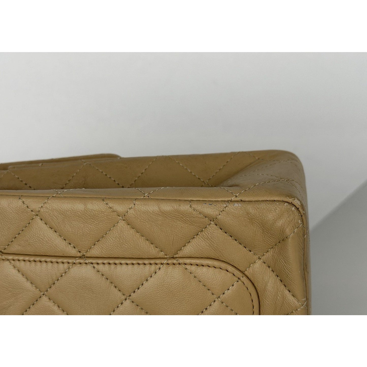 Chanel Vintage Medium Classic Flap Bag in Beige Lambskin Leather 1989-1991 F3
