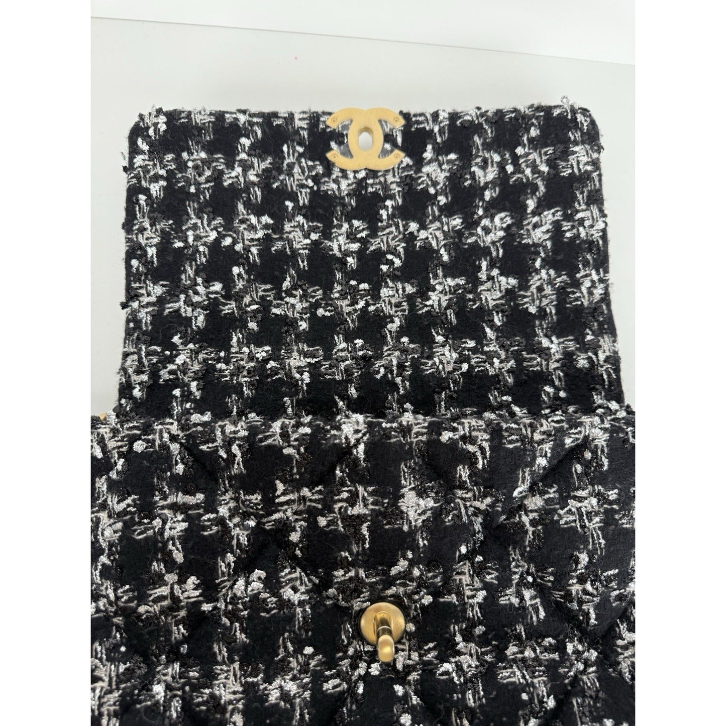 Chanel 19 Large Tweed Flap Women’s Shoulder Bag Black