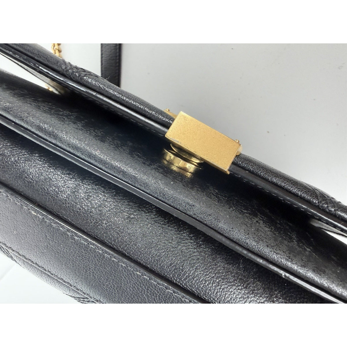 Yves Saint Laurent Becky Medium Shoulder Bag in Black Quilted Leather S-13