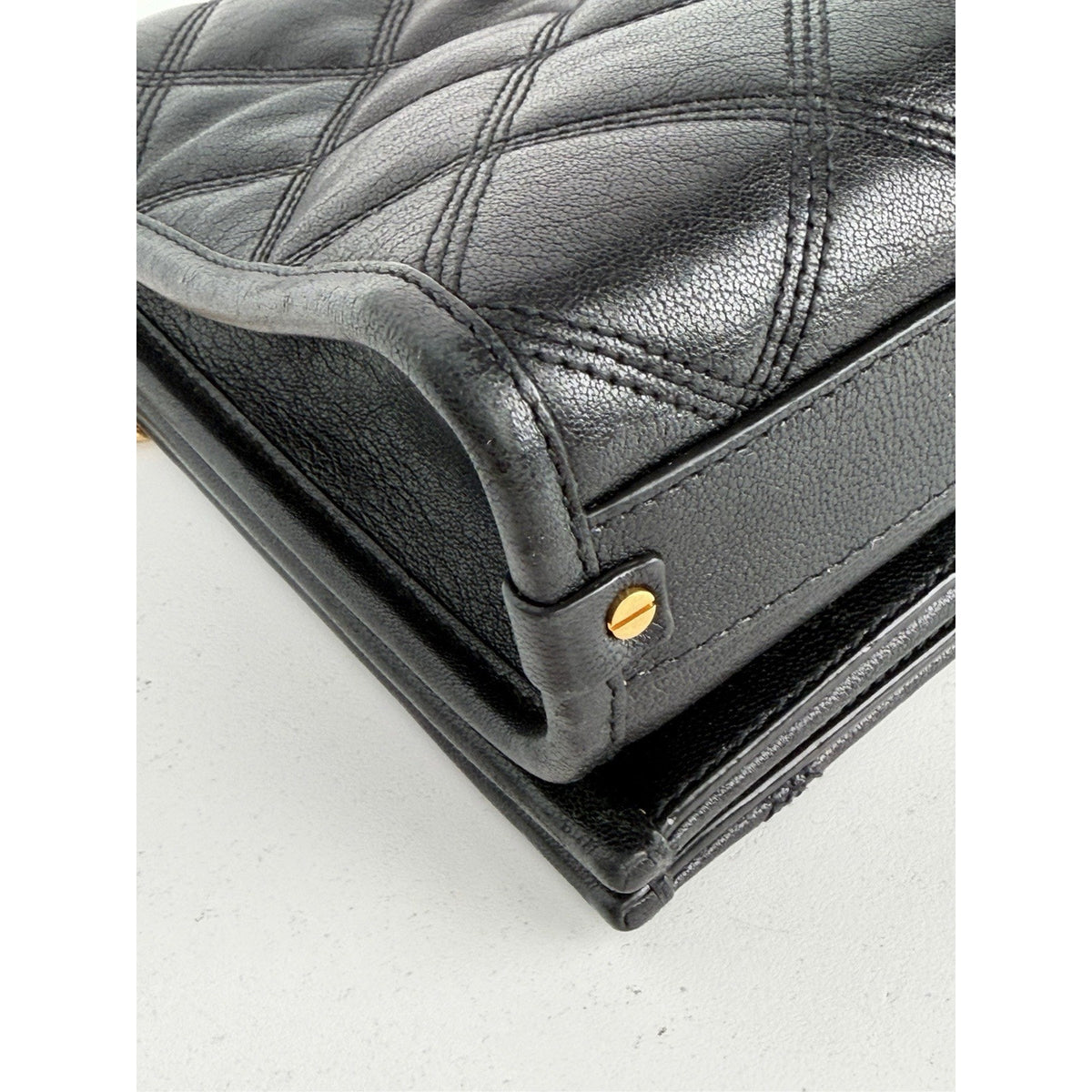 Yves Saint Laurent Becky Medium Shoulder Bag in Black Quilted Leather S-13