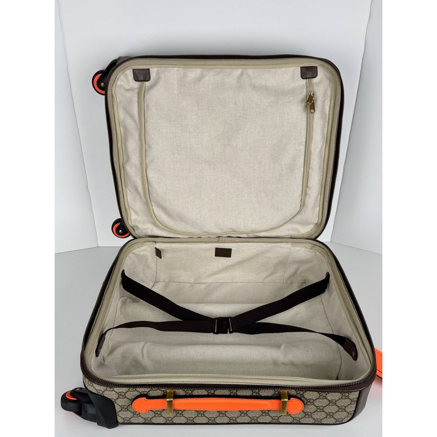 Gucci Savoy Small Cabin Trolley Beige Ebony GG Supreme Canvas