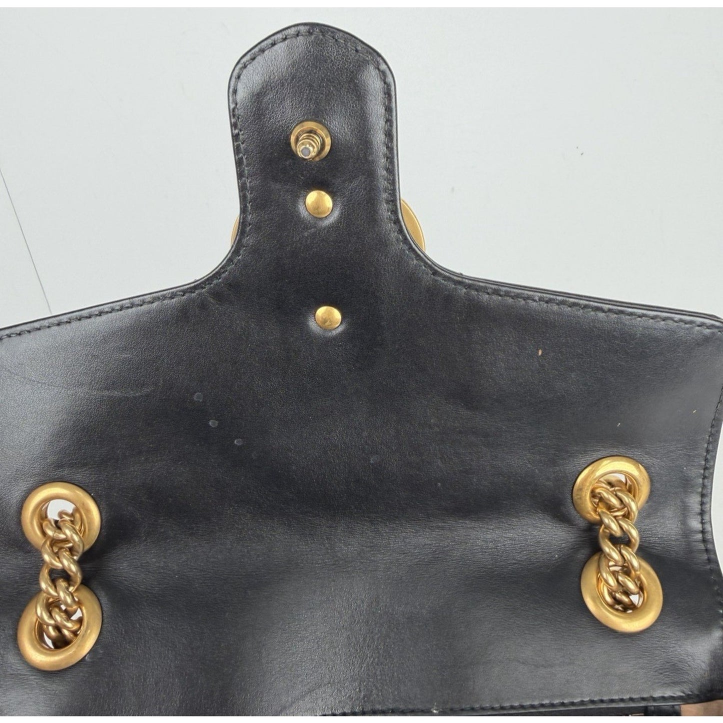 Gucci GG Marmont Matelasse Shoulder Small Bag in Black Quilted Leather S-07