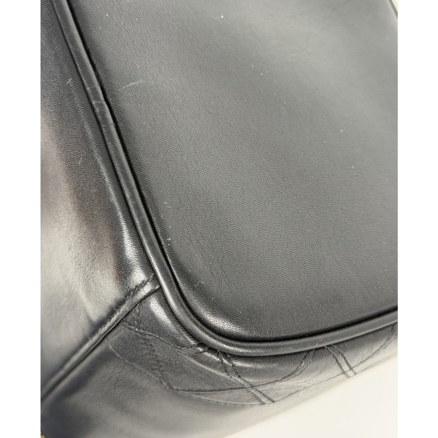 Chanel Vanity Cosmetic Case Bag in Black Leather Vintage Timeless S