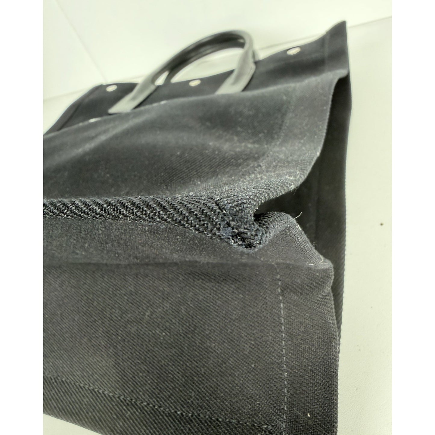 Saint Laurent Signature Rive Gauche Tote Bag Vertical in Black Canvas E-6
