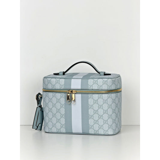 Gucci GG Supreme Monogram Medium Light Blue Savoy Vanity Case
