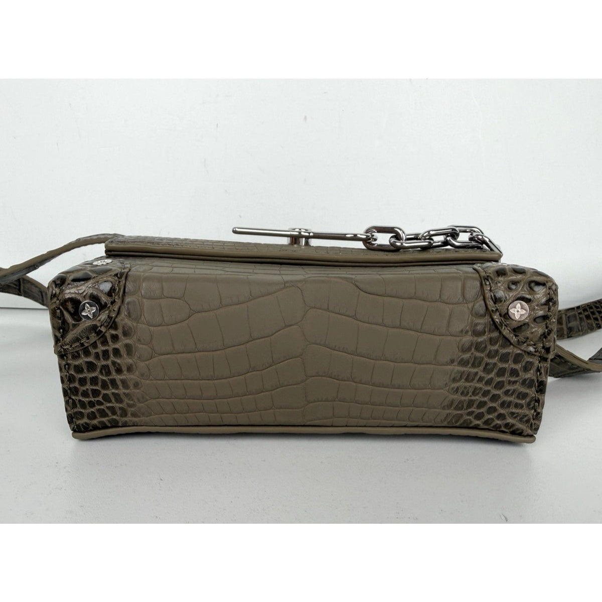 Louis Vuitton Steamer Wearable Wallet Bag in Exotic Crocodile Leather NFC B-9