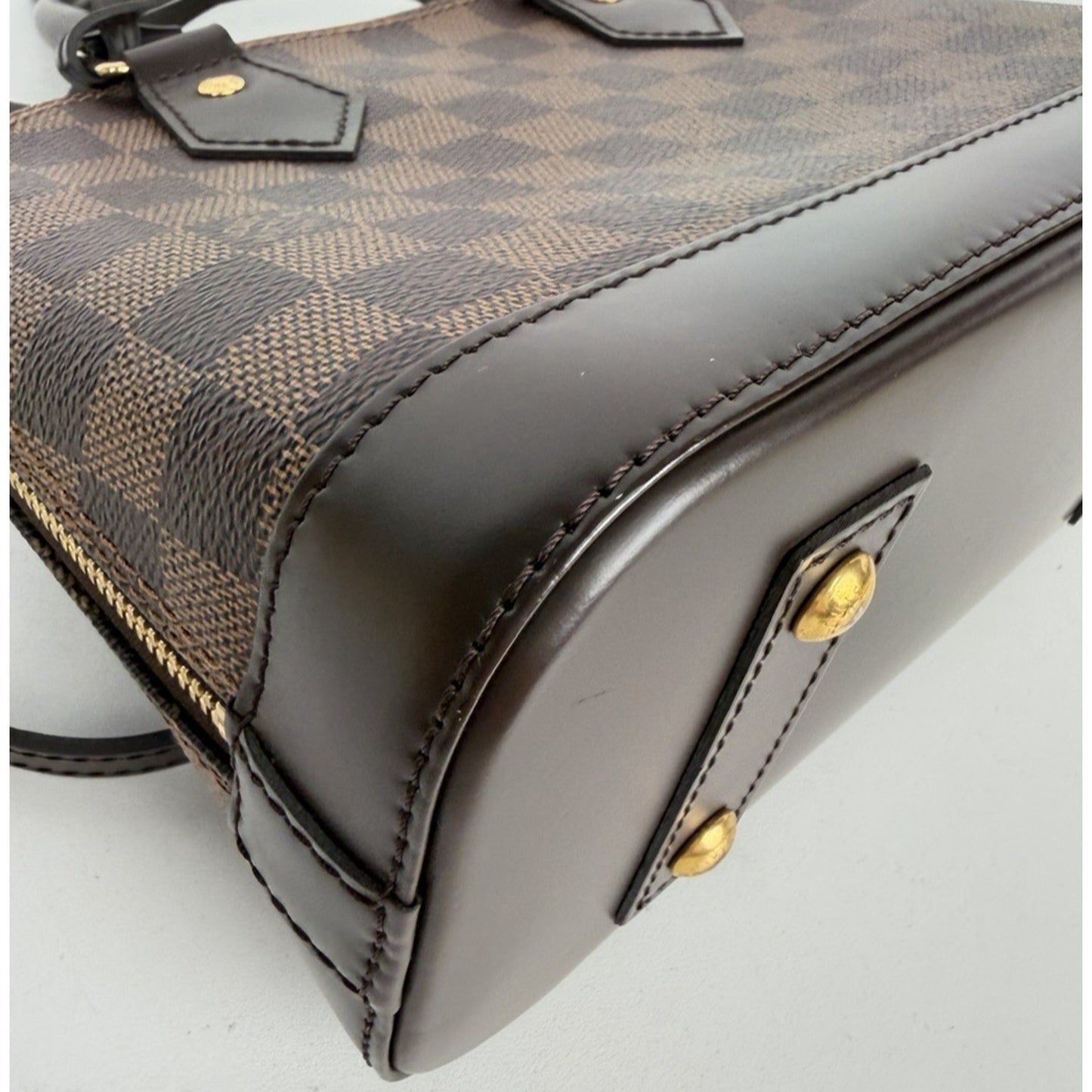 Louis Vuitton Alma BB Bag in Damier Ebene Coated Canvas Leather Trim 2019 E8