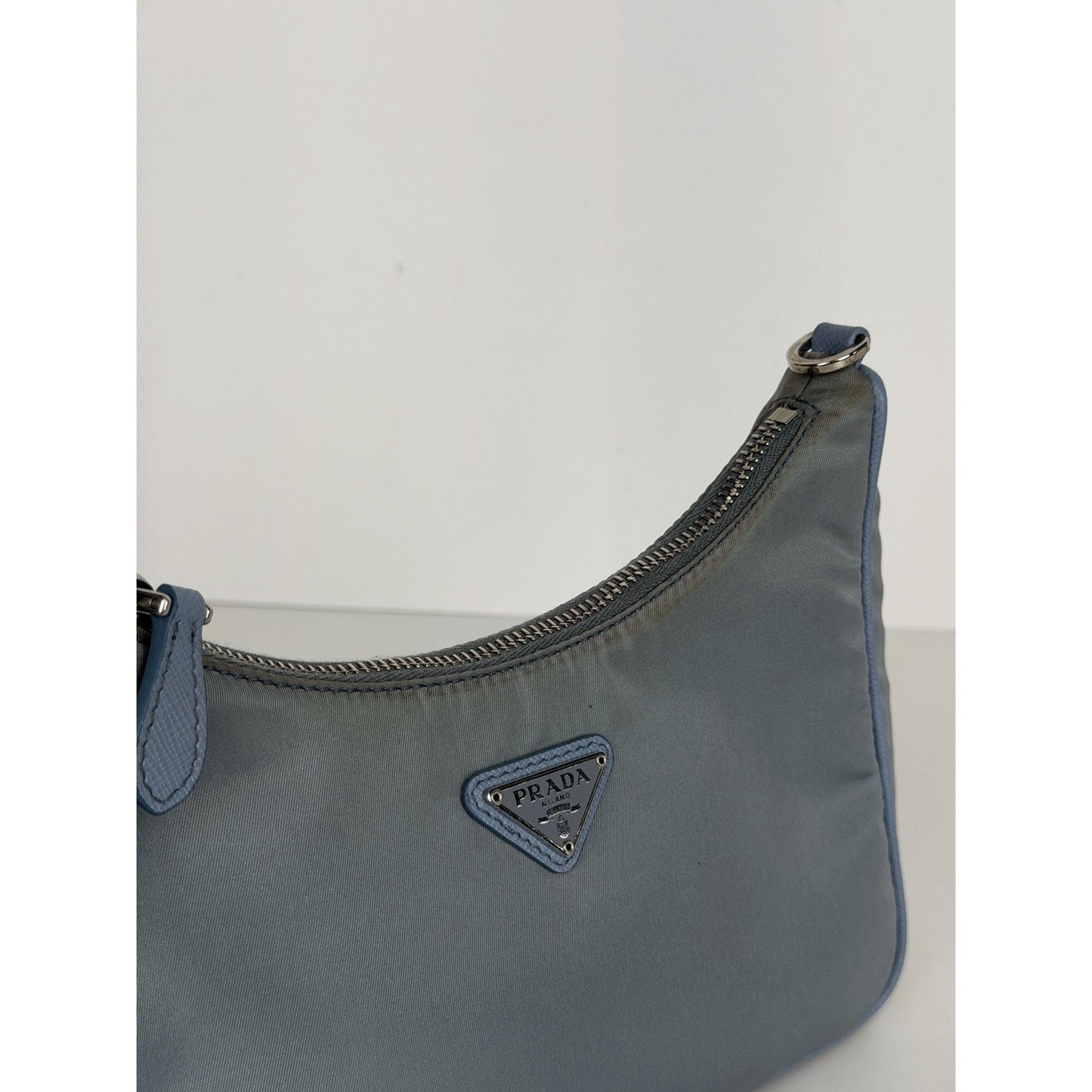 Prada Blue Tessuto Nylon Re-Edition 2005 Crossbody Bag S03